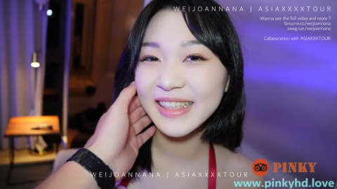 Asian Saleswoman Gives the Best Blowjob during porn casting